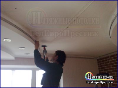 Крепление багета для натяжного потолка Крепление багета для натяжного потолка